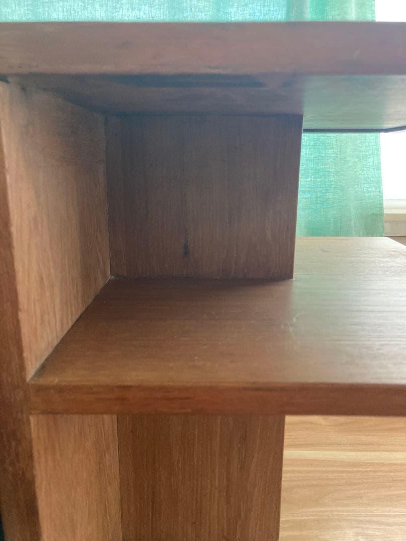 木製サイドテーブル 棚、扉付き ブラウン