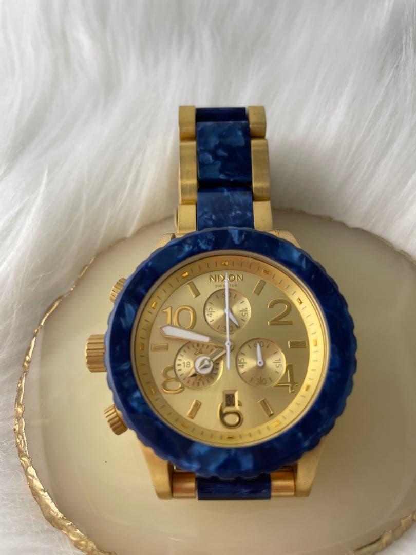 SMILE.TH です。Nixon クロノグラフ 時計 電池交換すみ