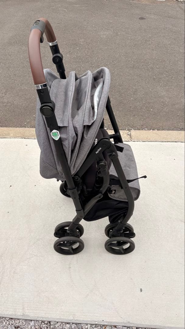 アップリカ Aprica ルンルンコンパクト BeLIMITED アニマルグレー