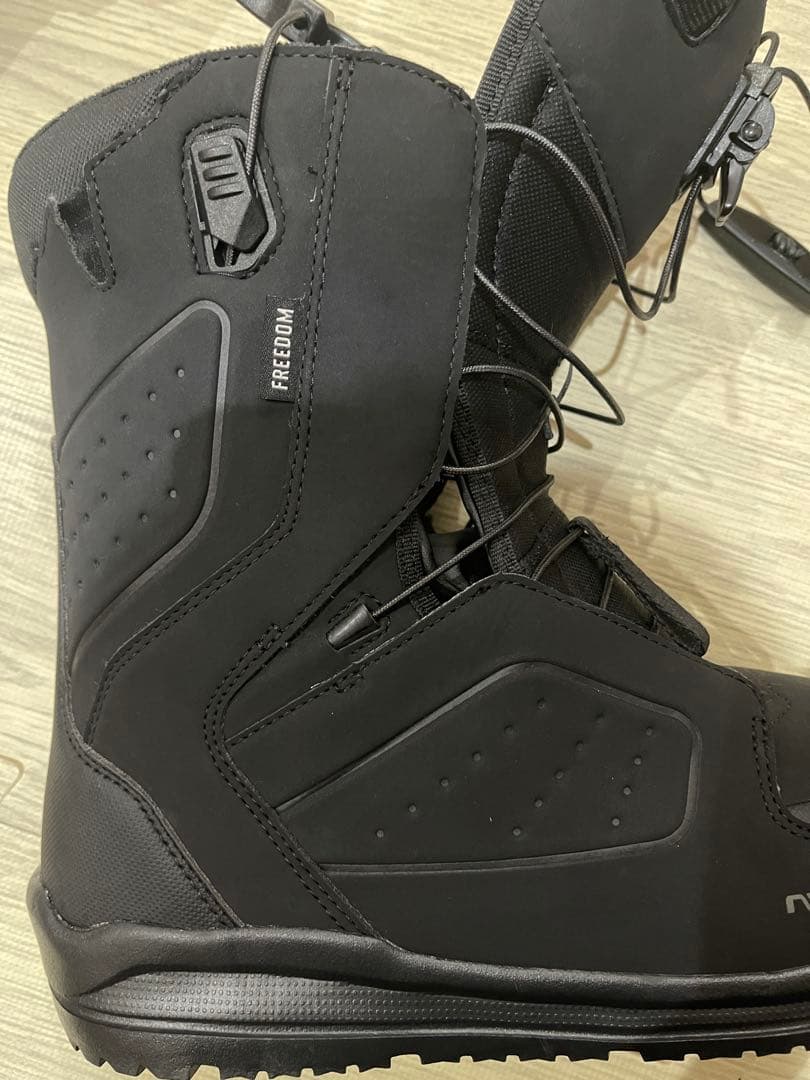 NORTH WAVE FREEDOM 26cm 24-25モデル