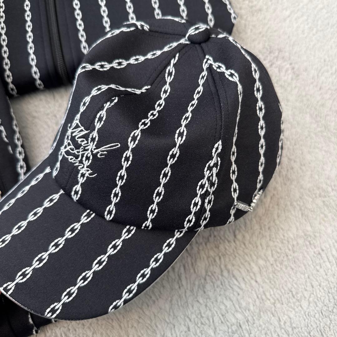 マークアンドロナ　セットアップ➕キャップ　3セット