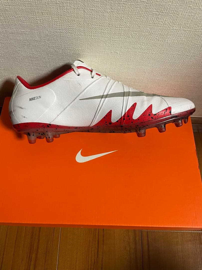 NIKE ハイパーヴェノム　ネイマール×ジョーダンコラボ　FG 26cm