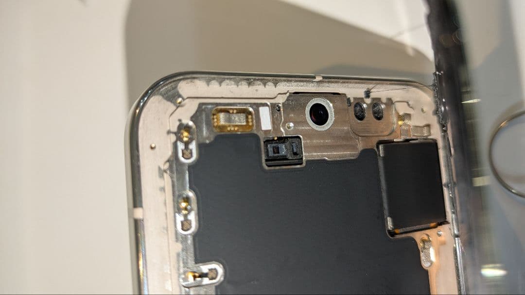 yoshi　ジャンク品　Pixel 9 pro XL