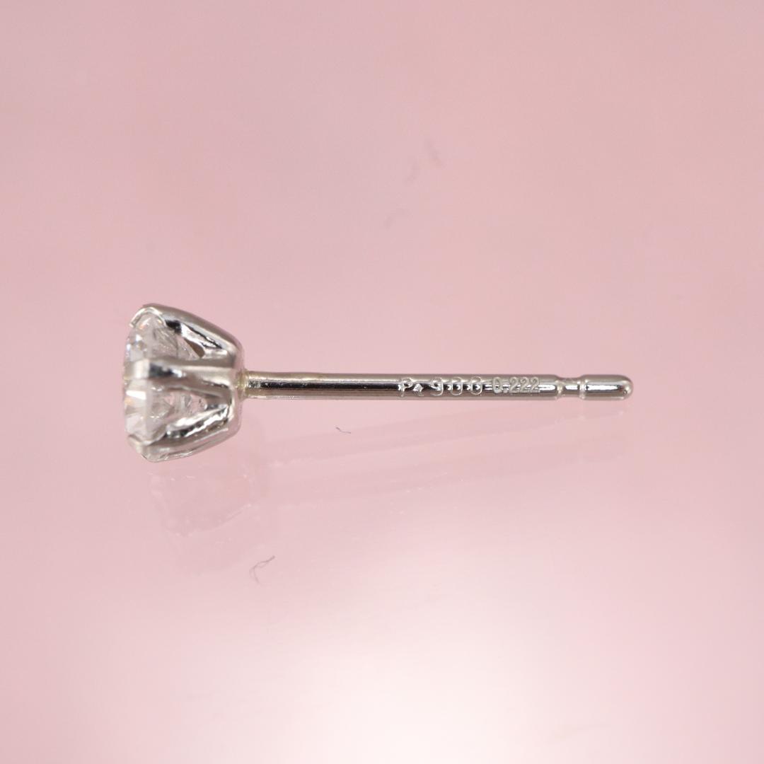 プラチナ　ダイヤモンド0.213ct 0.222ct EカラーSI2ピアス