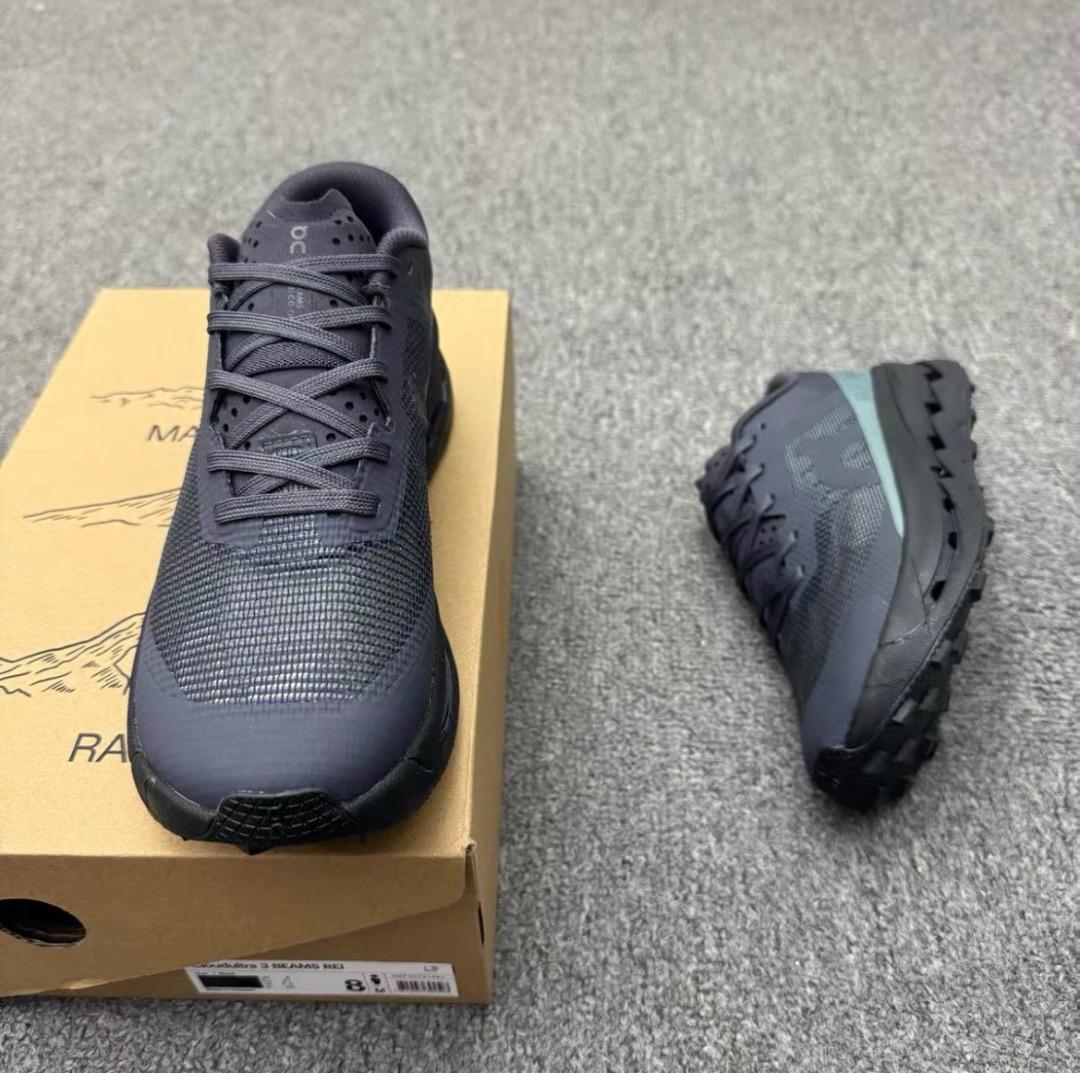 靴 On x BEAMS x REI Co-op Cloudultra 3