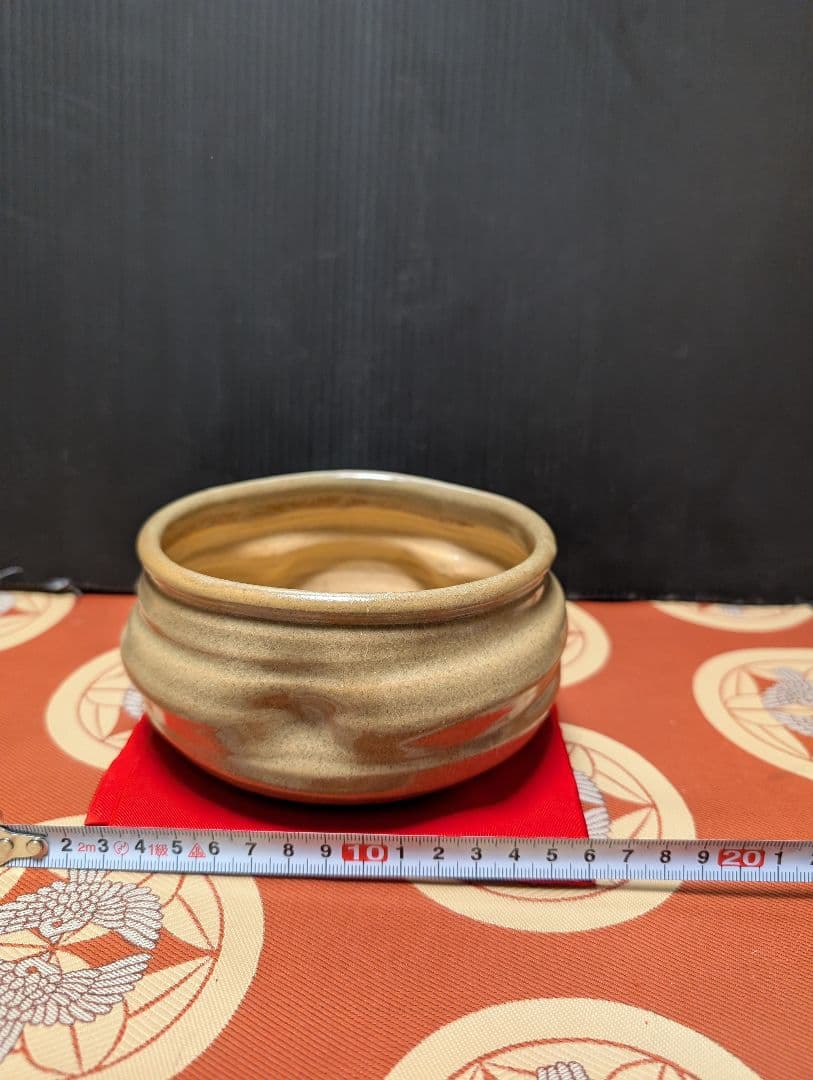 金色 陶器 丸型 茶道具水指