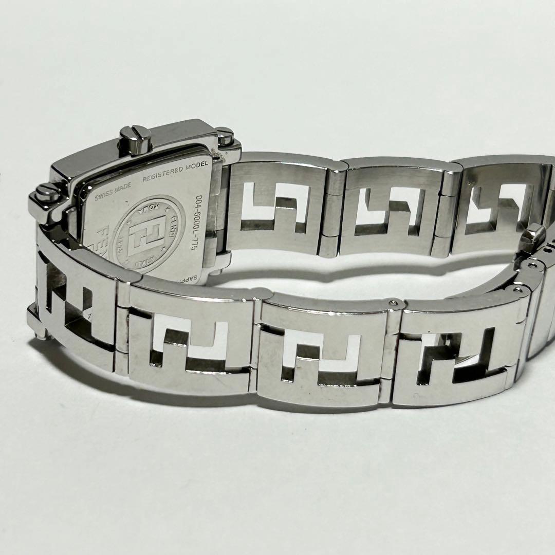 稼働/新品電池 FENDI フェンディ ズッカ クアドロ オロロジ 腕時計