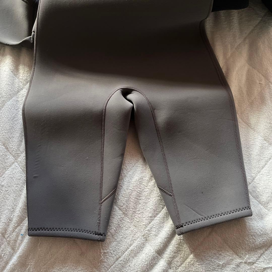 クイックシルバー　ウェットスーツ　スプリング