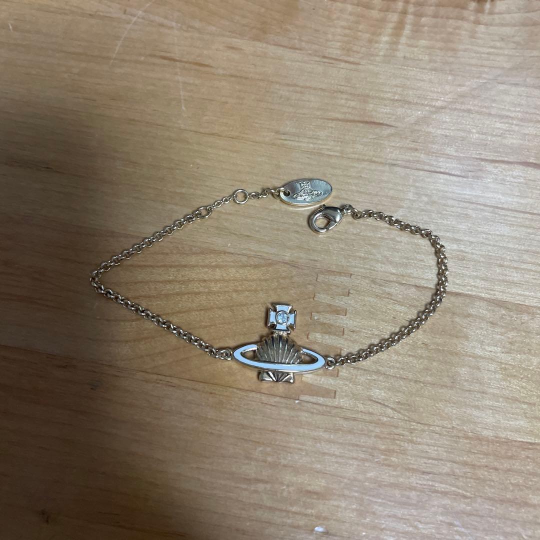 Vivienne Westwood イエローゴールド ホワイト　ブレスレット