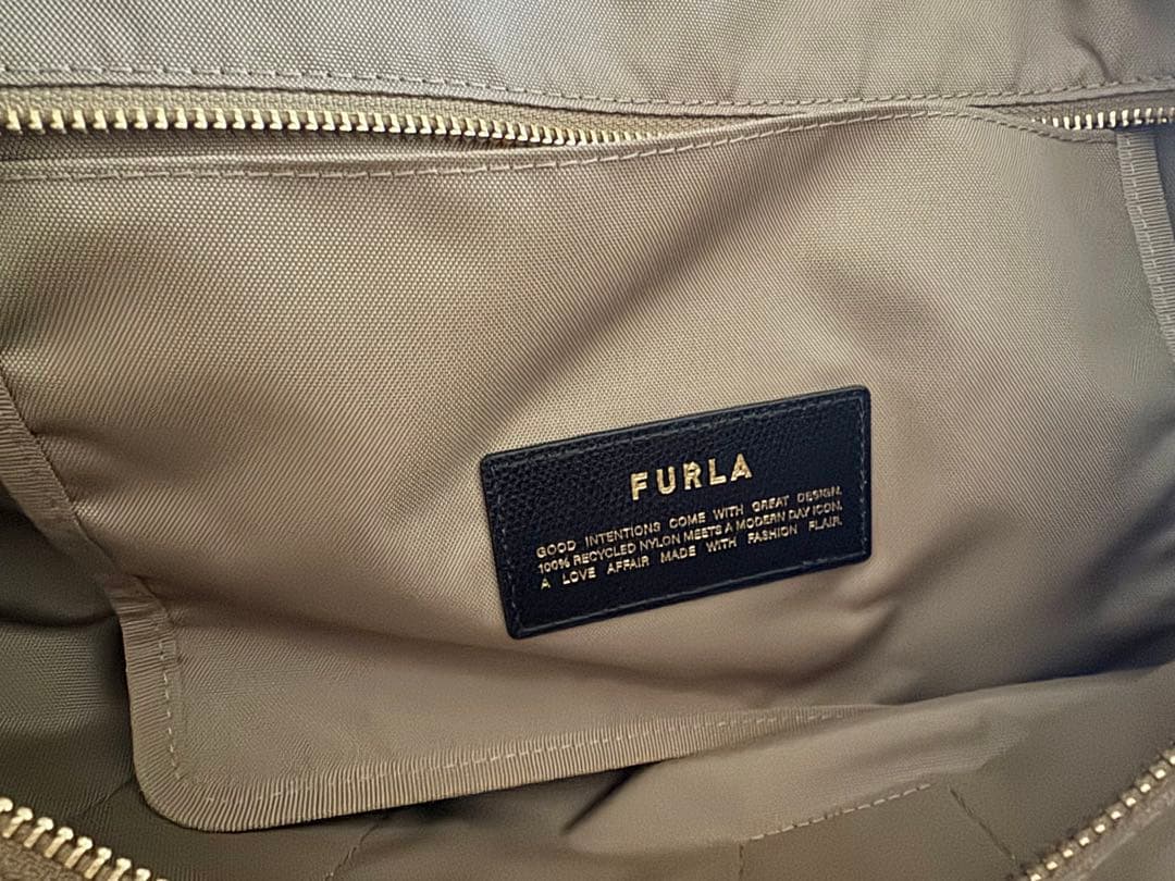 FURLA PIUMA フルラ ナイロン トートバッグ L ブラック