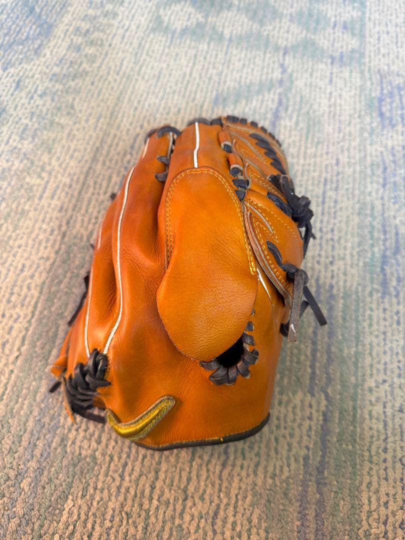 激レア！NIKE 硬式用グローブ ライナーバック