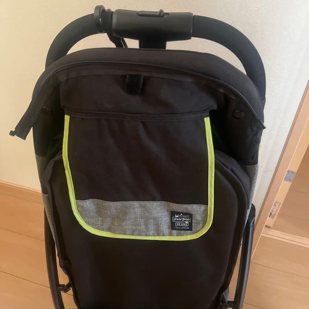 Field Slate ペットカート 黒/グレー/ネオンイエロー