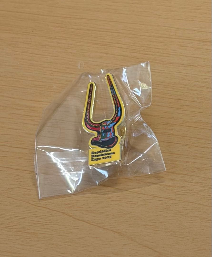 大阪関西万博2025 ドミニカ共和国ピンバッジ