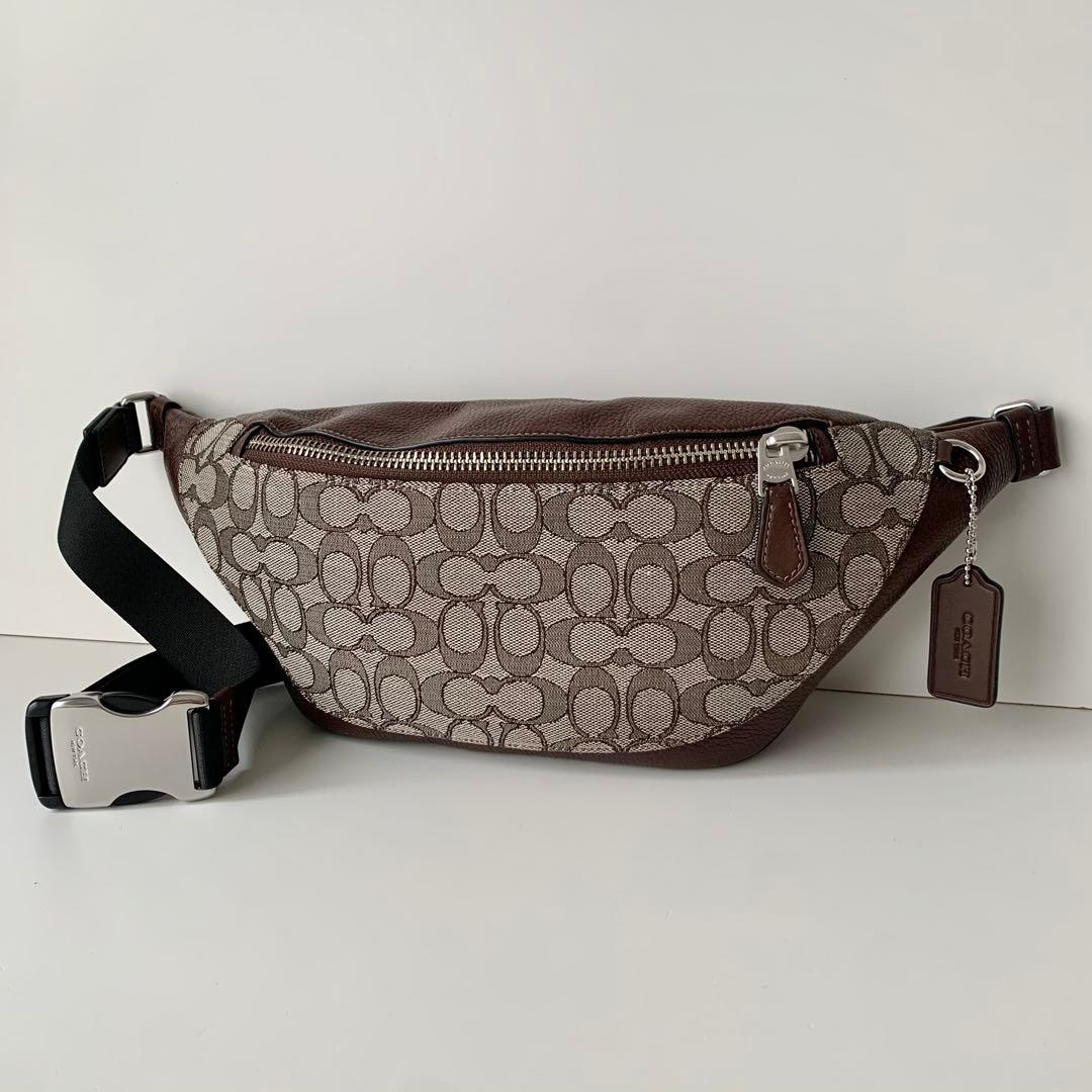 【COACH】コーチ　ワーレン　ベルトバッグ　ボディバッグ　シグネチャー　新品