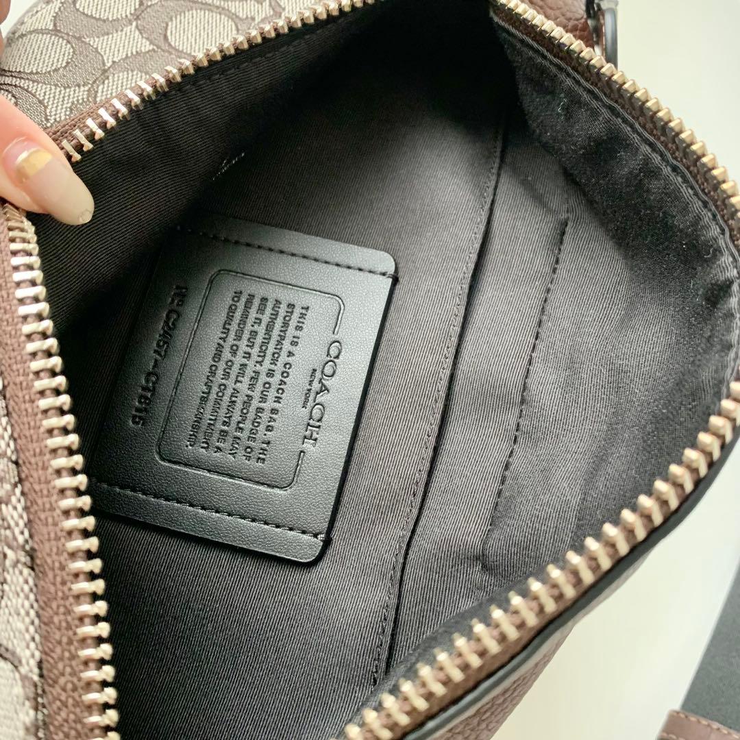 【COACH】コーチ　ワーレン　ベルトバッグ　ボディバッグ　シグネチャー　新品