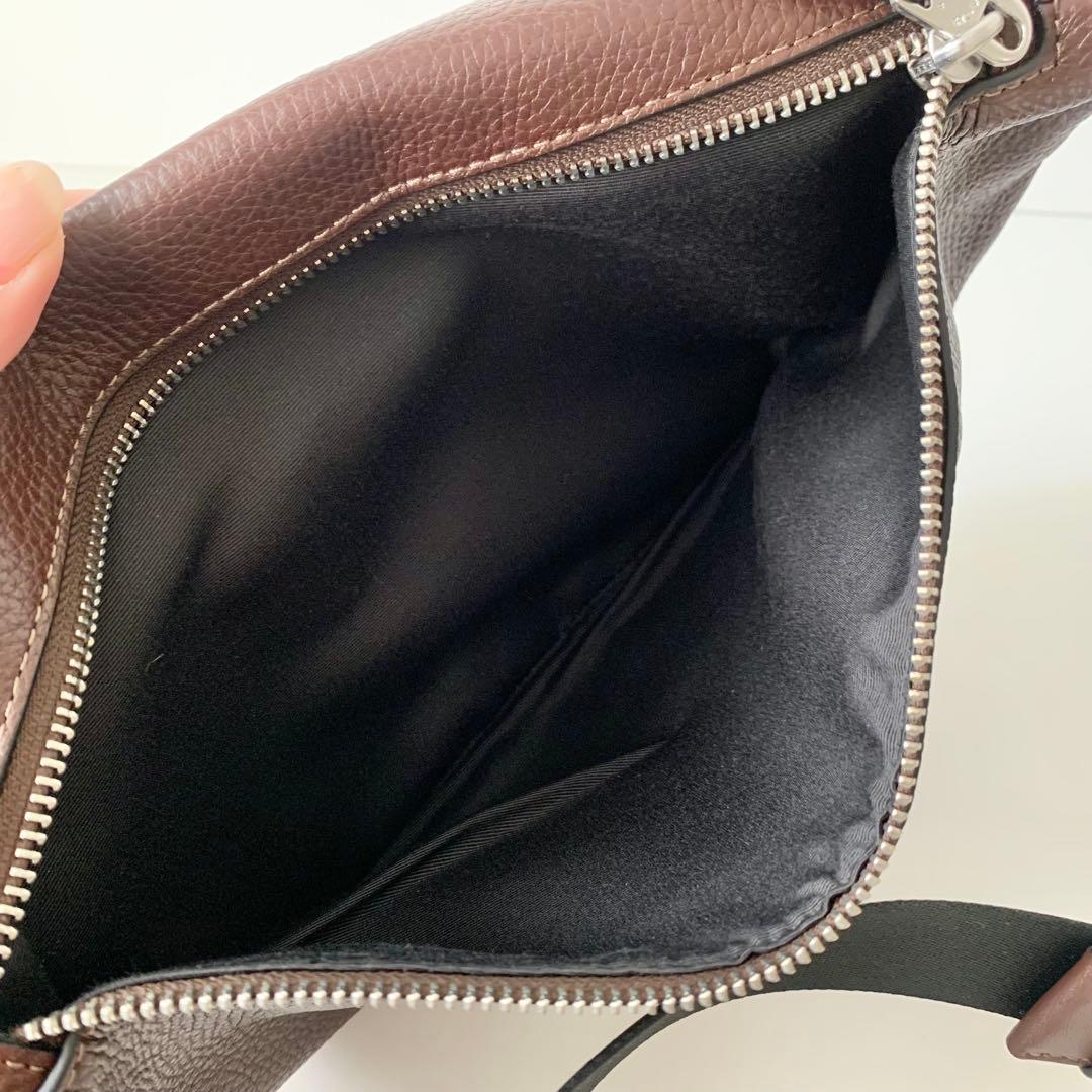 【COACH】コーチ　ワーレン　ベルトバッグ　ボディバッグ　シグネチャー　新品