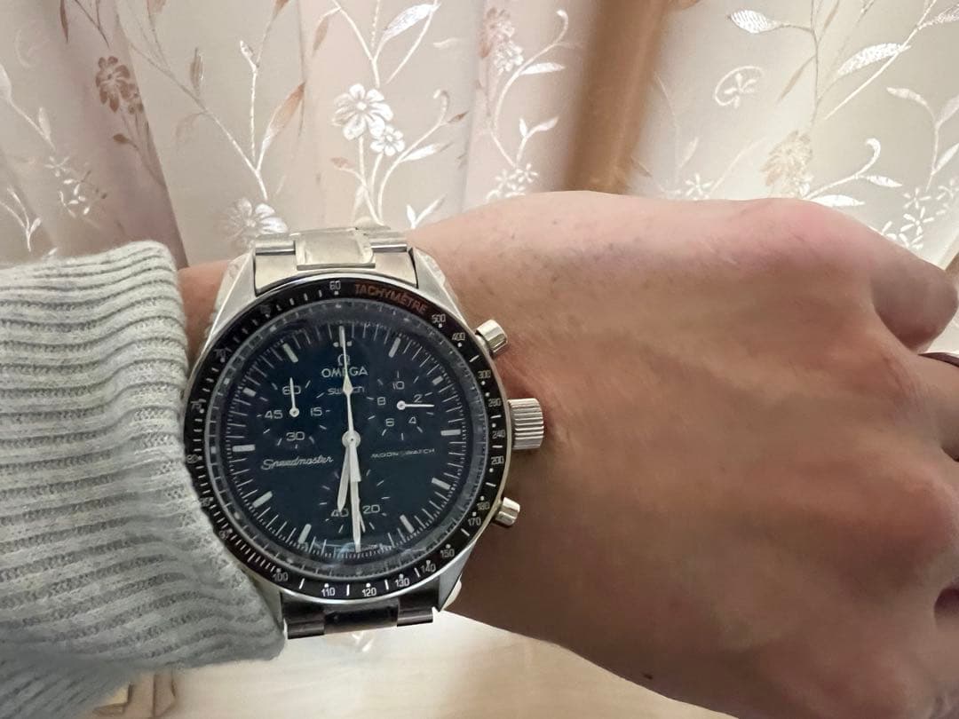 【アカイ エジ】OMEGA X moon swatch【試着のみ】