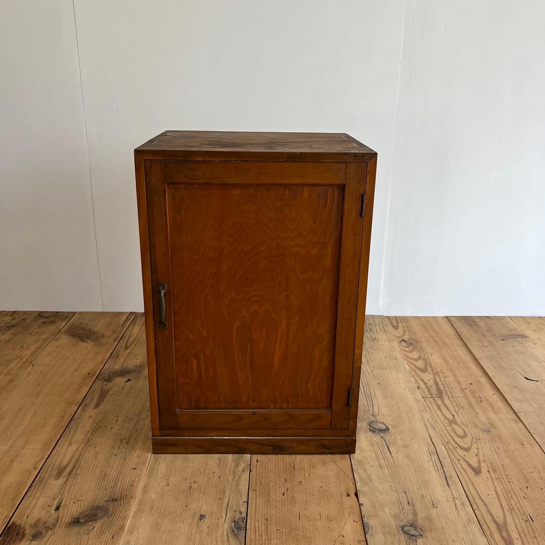 アンティーク 開戸棚 チェスト キャビネット 本棚 昭和レトロ z676