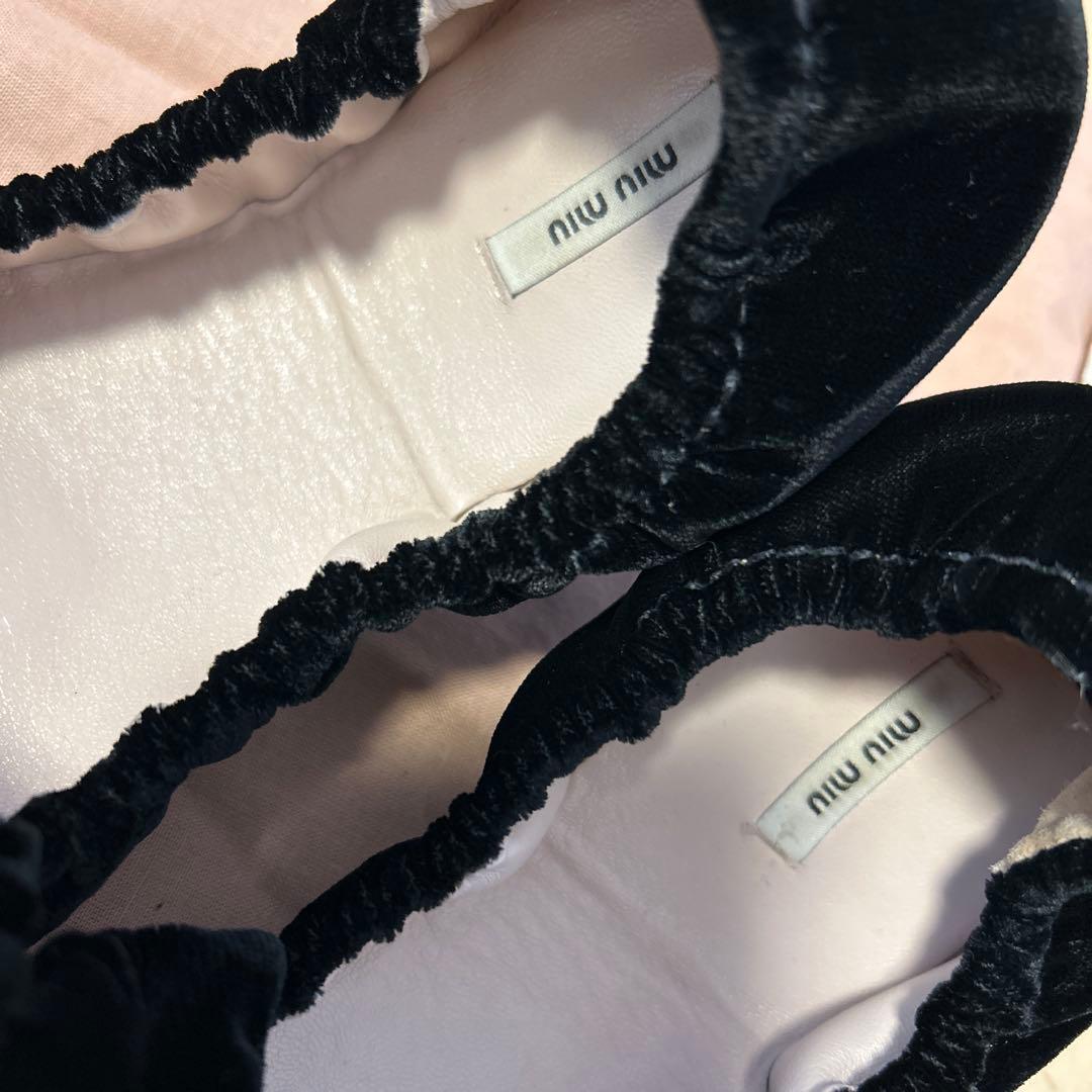 miumiu バレエシューズ
