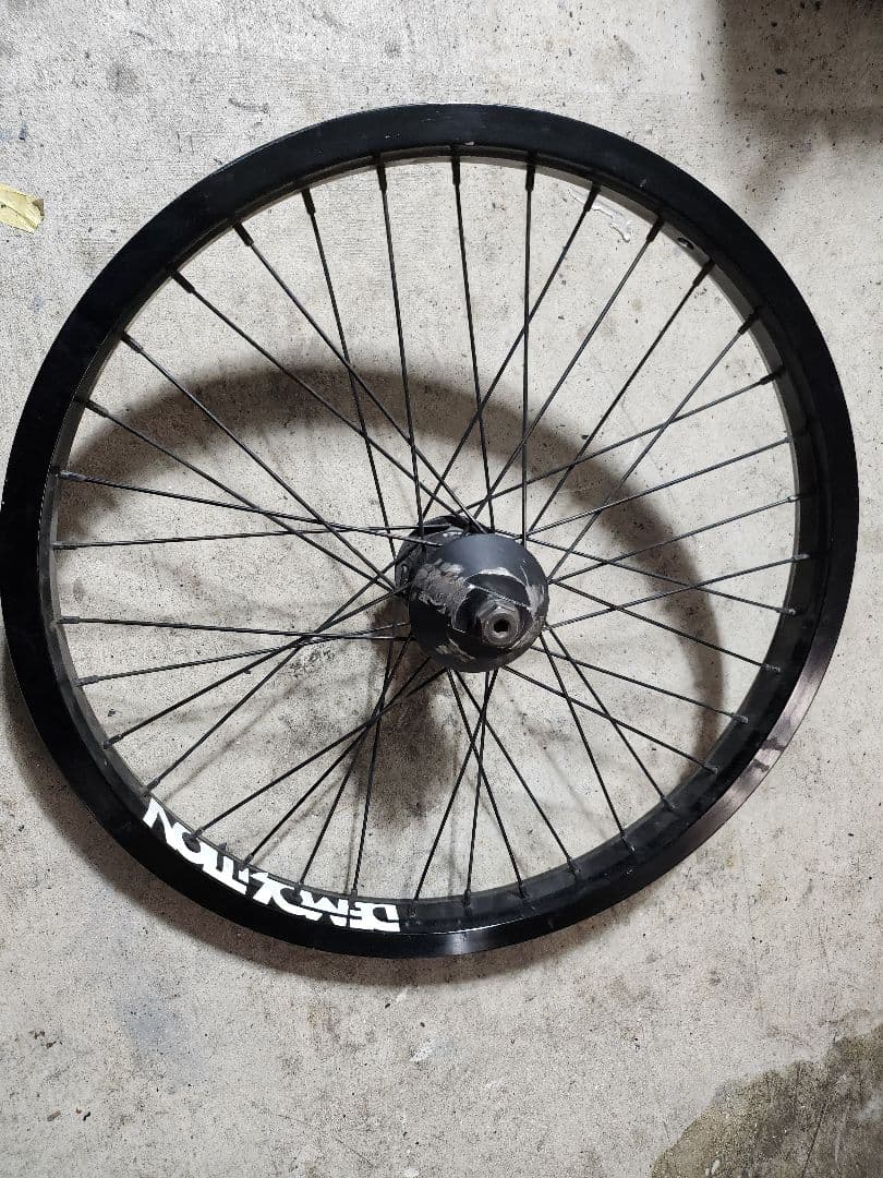 Demonion BMXホイール カセットハブ
