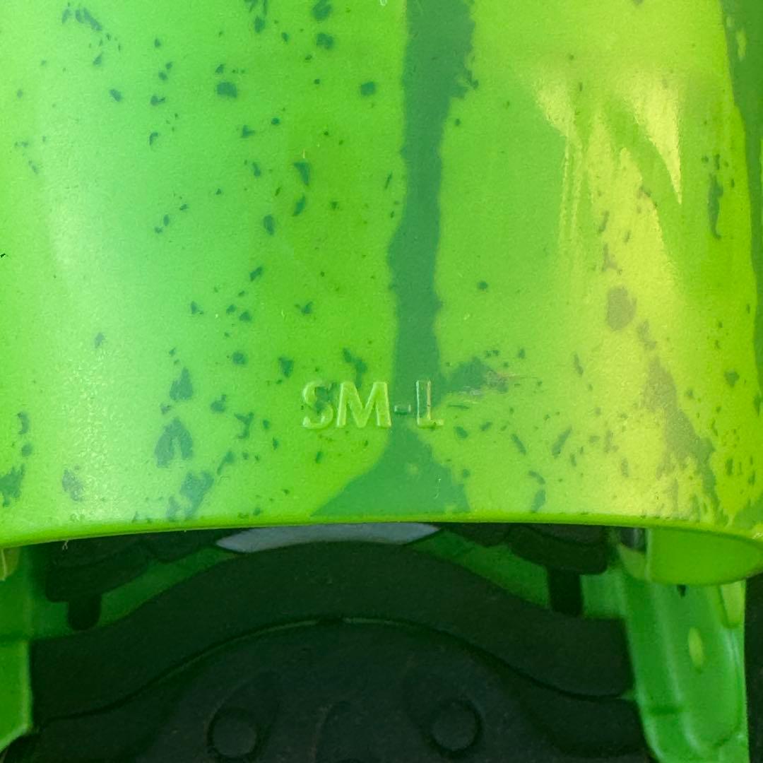 希少カラー　FLUX DS バインディング グリーン SM