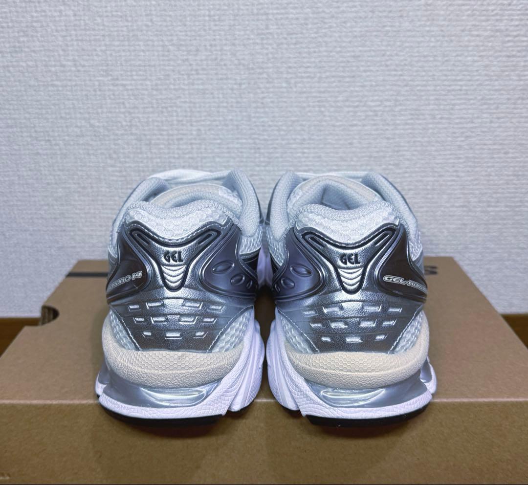 【ASICS】GEL-KAYANO 14 White/Graphite Grey