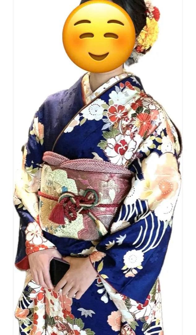 振り袖2着＋フルセット（訳あり長襦袢）おまけで小振袖1着、着物用ハンガー