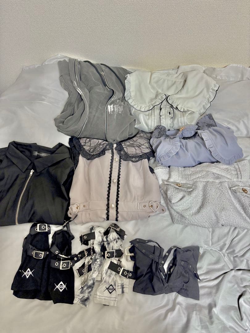 地雷 サブカル まとめ売り 半袖 長袖 ブラウス パーカー スカート 訳あり