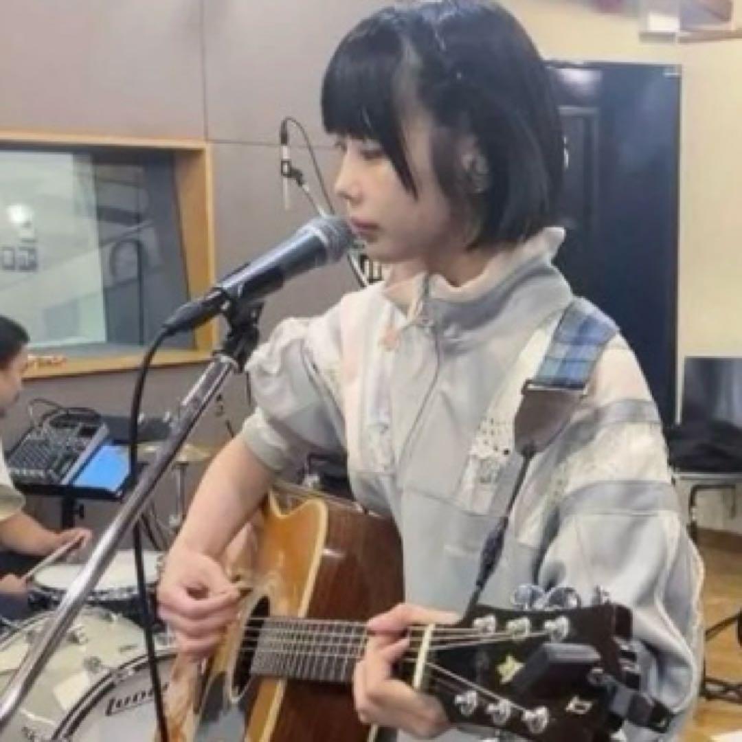 keisuke kanda ケイスケカンダ レース縫いのジャージ 上 グレー