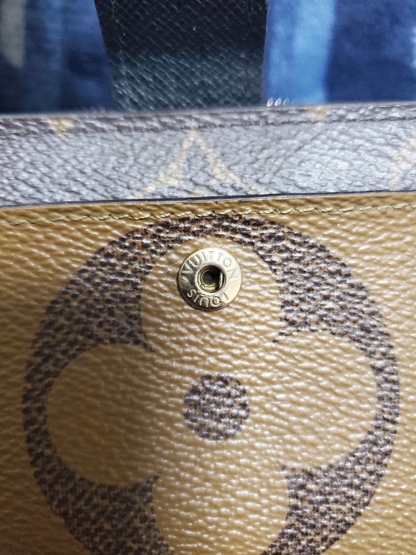 Louis Vuitton ポルトフォイユ ジュリエット モノグラムリバース