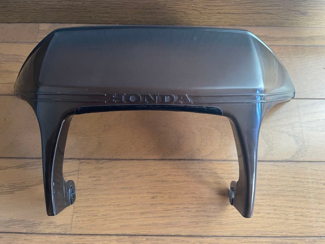 m*7様 HONDA メーターバイザー　美品