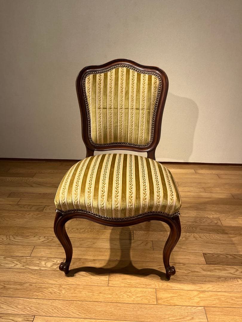 ②ViViVDREXEL HERITAGE(ドレクセルヘリテイジ) チェア