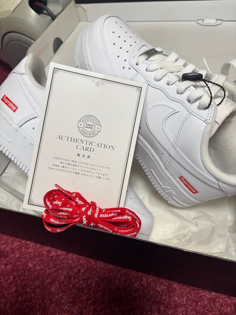 新品 Supreme Air Force 1 ホワイト