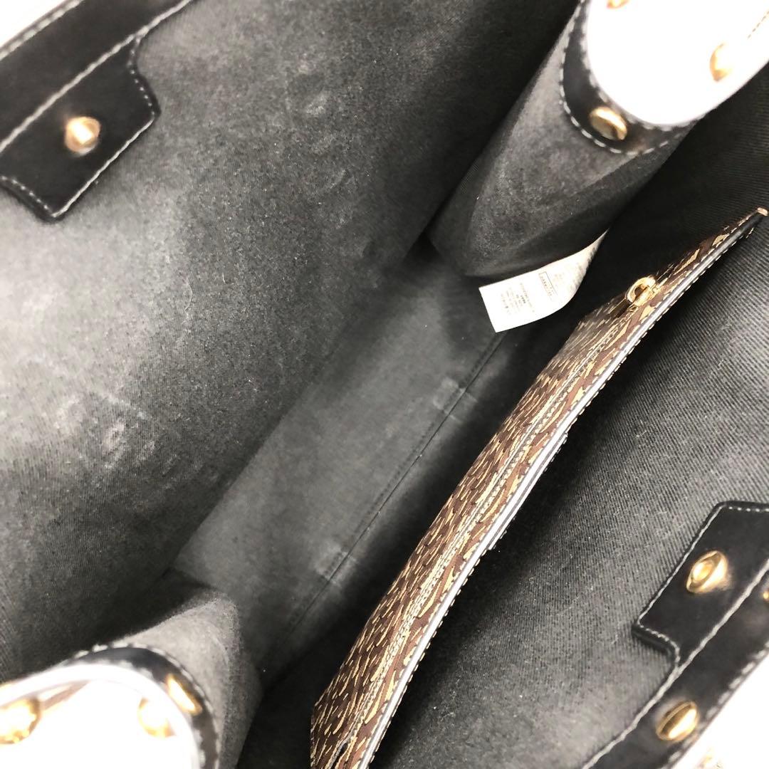 美品 バーバリー TBモノグラム トートバッグ ショルダー 肩掛け A4収納可能