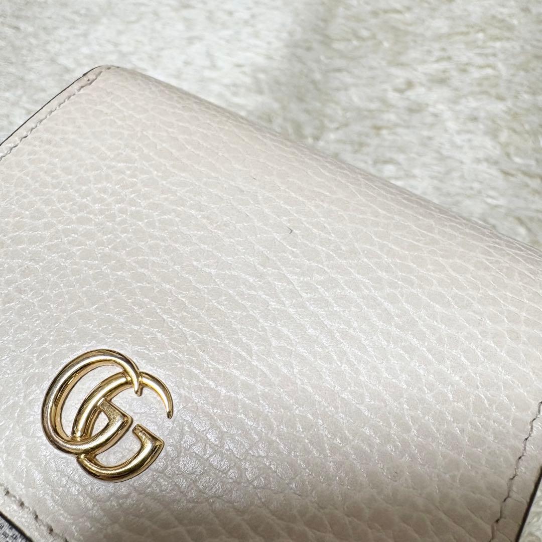 【付属品完備】GUCCI グッチ　折り財布　マーモント　ゴールドロゴ　PVC