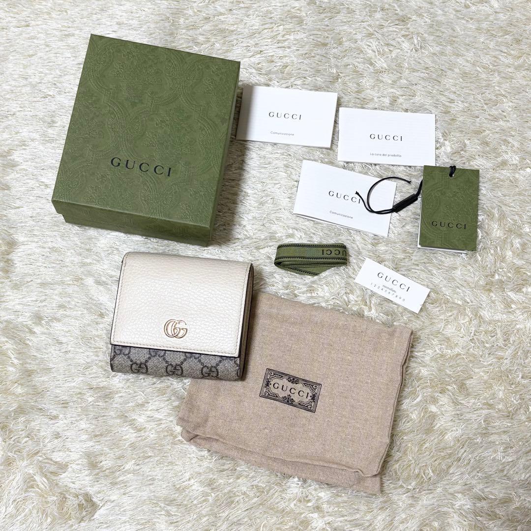 【付属品完備】GUCCI グッチ　折り財布　マーモント　ゴールドロゴ　PVC