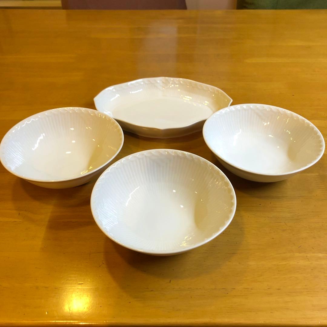 ロイヤルコペンハーゲン　ホワイトフルーテッド　353 574 4つセット