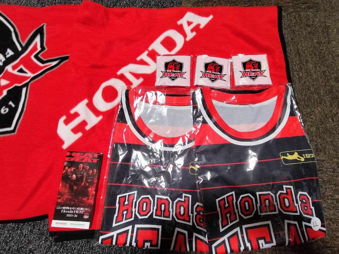 値下げ！Honda HEATポンチョとバスケシャツ各2枚セットおまけ付き ヒート