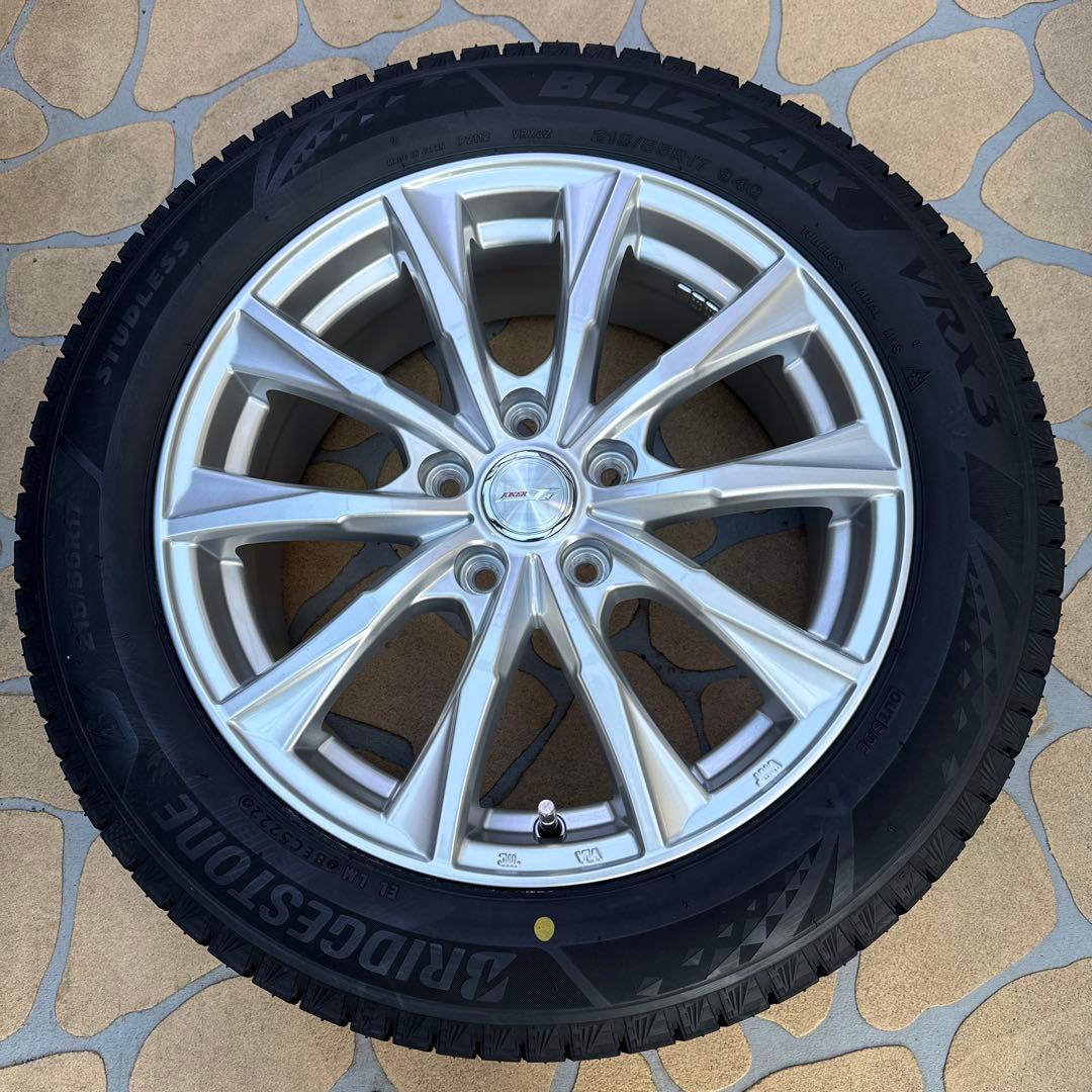 215/55R17 スタッドレス　ブリヂストン ブリザックVRX3