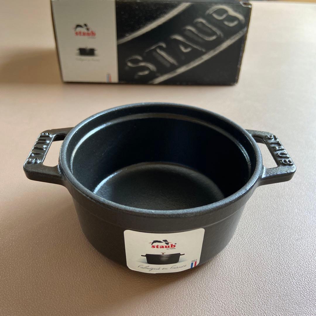 ストウブ　ピコ　ココット　ラウンド　ブラック　10cm