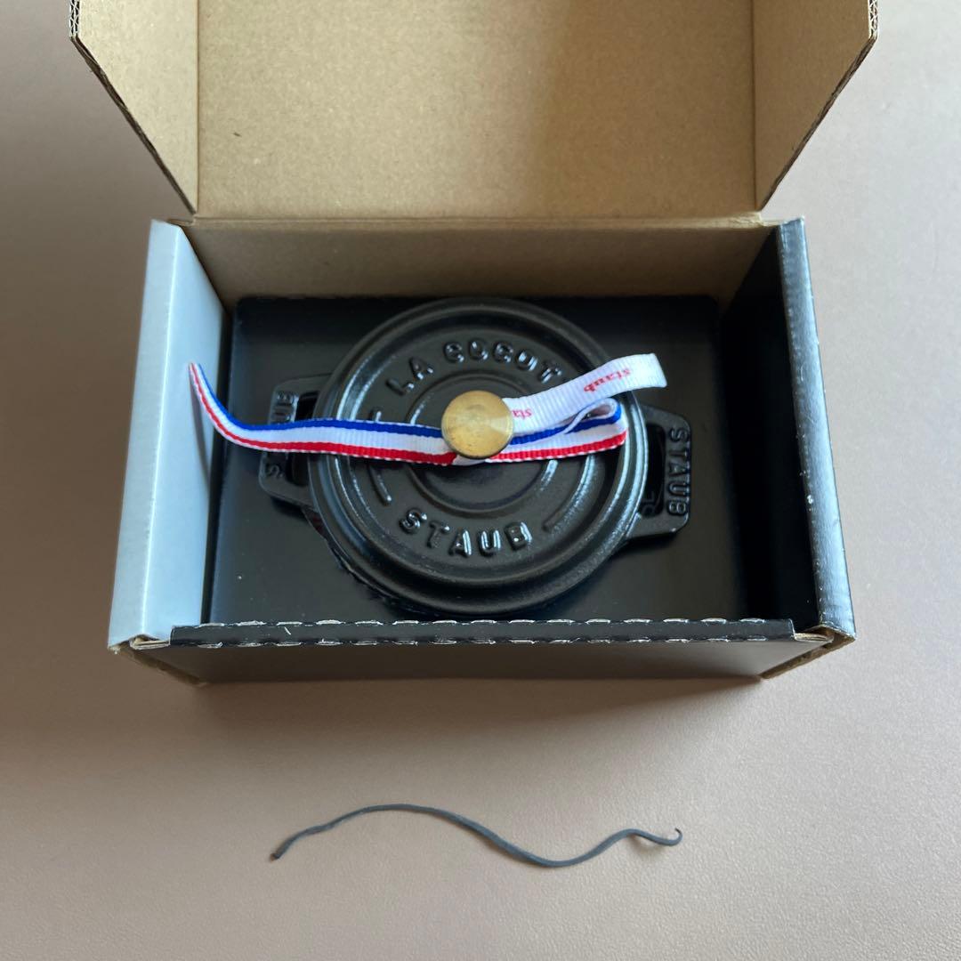 ストウブ　ピコ　ココット　ラウンド　ブラック　10cm