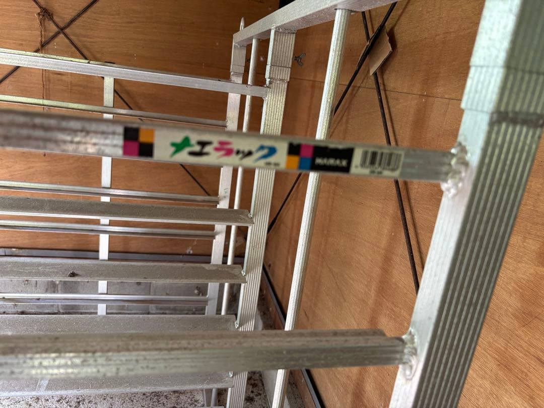 ナエラック 軽トラック用育苗箱運搬器 苗箱64枚用　ER-64