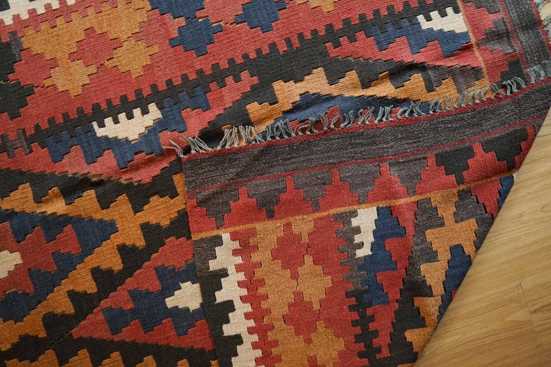 アフガンオールド手織りキリム トライバルラグ　ヴィンテージラグ