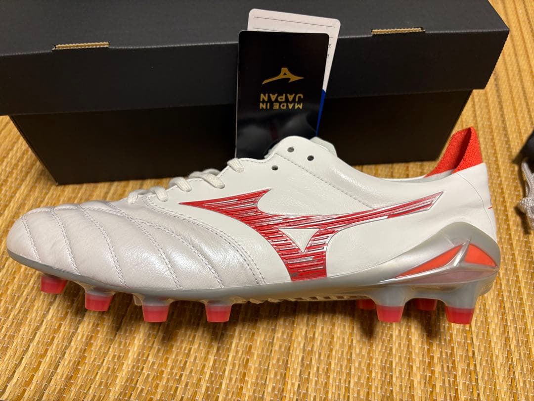 Mizuno モレリア ネオ4 Japan ホワイト/レッド　26.5