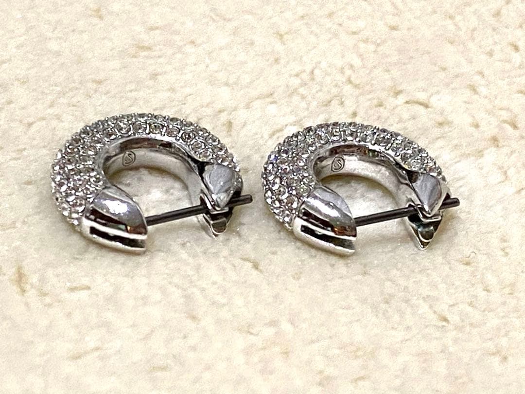 【美品】SWAROVSKI スワロフスキー フープピアス