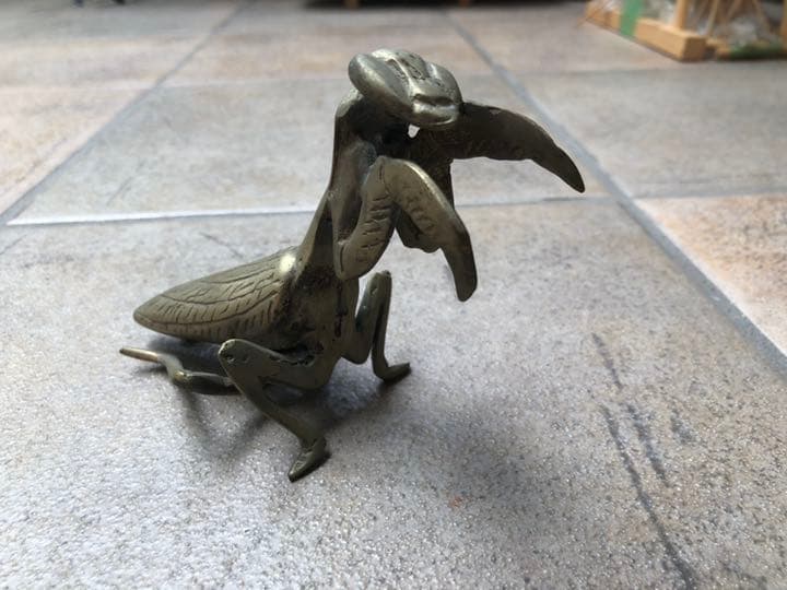 カマキリ　アイアン置物　ペーパーウェイト　ガーデンアクセサリ