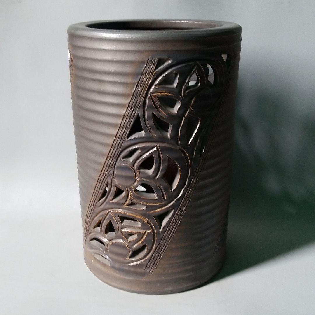 信楽焼傘立て 大容量❗特大斜透かし 高さ４７cm