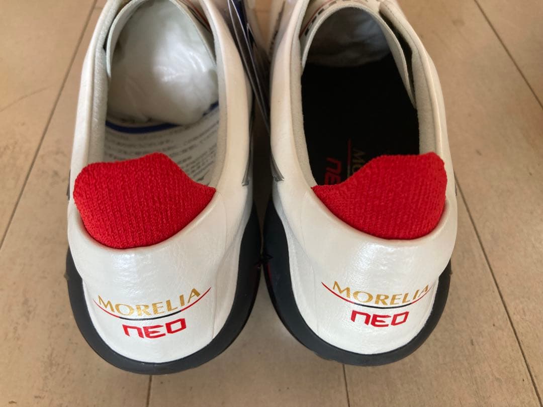 モレリアネオ4ジャパン　白　26.0㎝　新品。