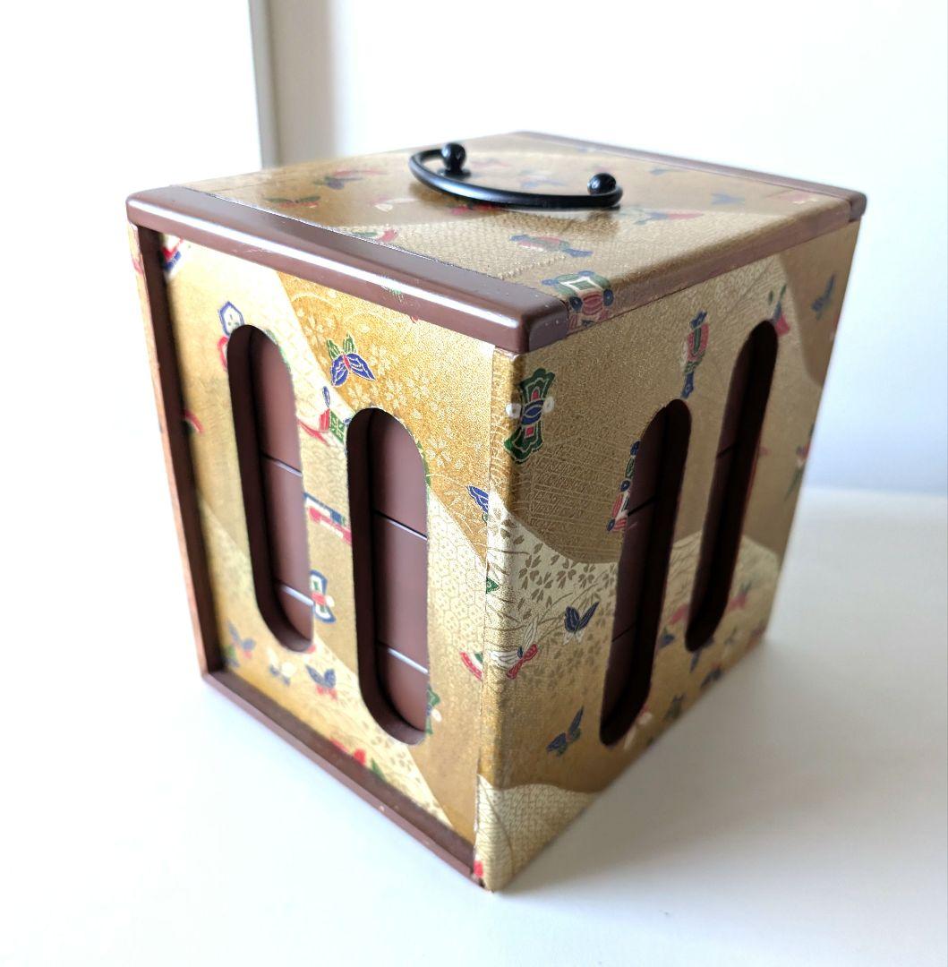 【レア】遊山箱　蝶々　絵入り
