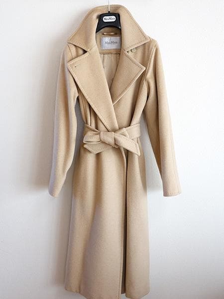 ハ*コ様 マックスマーラマニュエラアイコンコート白タグ38マヌエラキャメル100